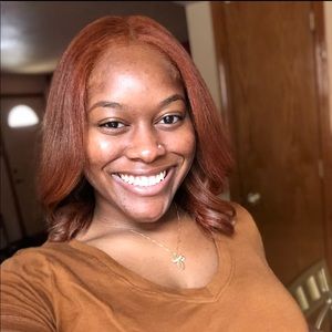 Meet your Posher, Victoria